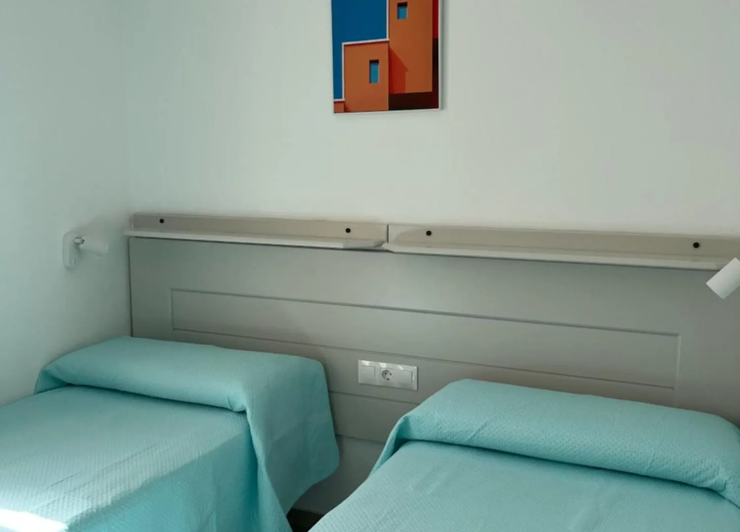 Apartamentos La Proa توريمولينوس إسبانيا